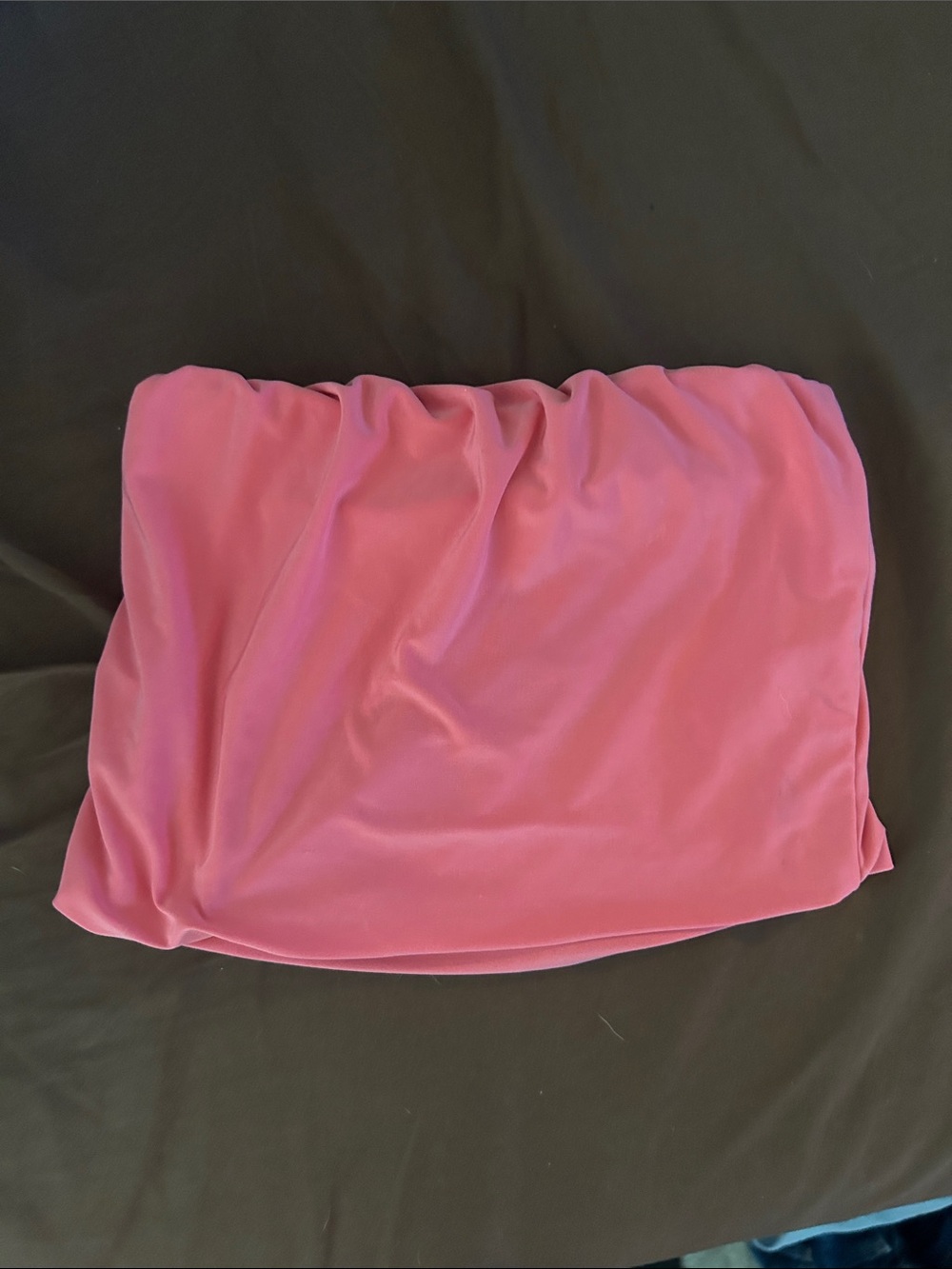 PrettyLittleThing Pink Strapless Ruched Crop Top